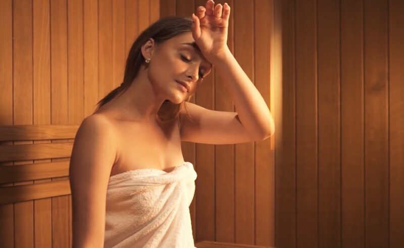 Sauna therapy during illness